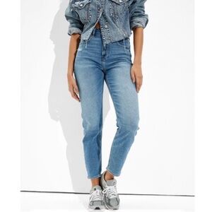 AEO👖High-Rise Stretch Mom Jean